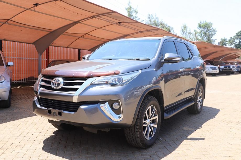 Toyota Fortuner