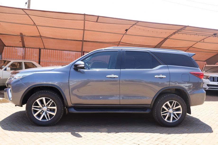 Toyota Fortuner
