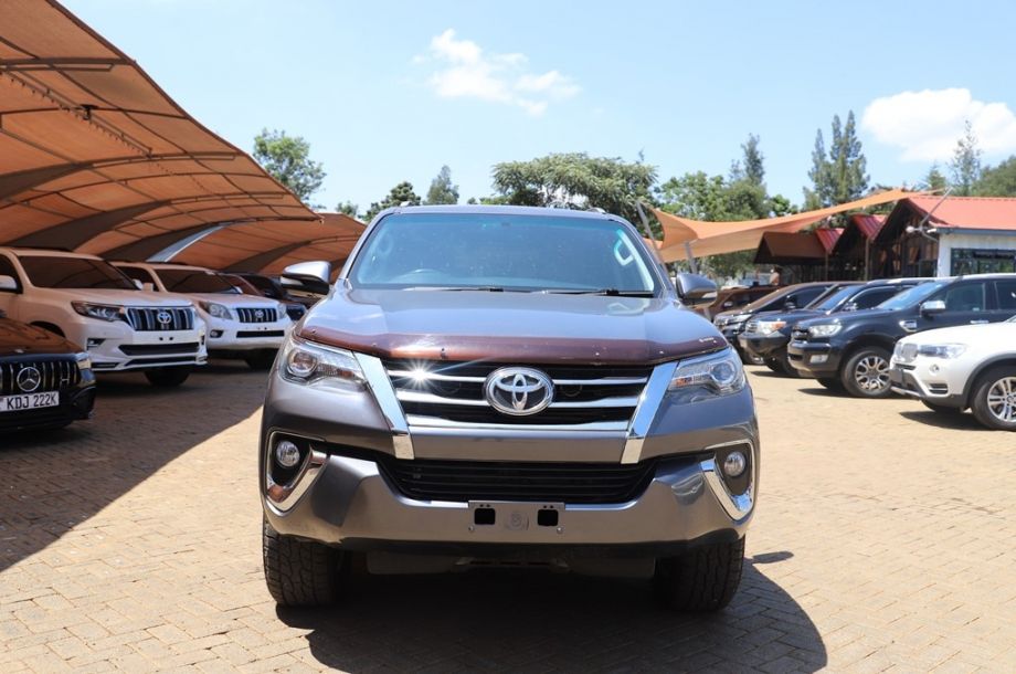 Toyota Fortuner