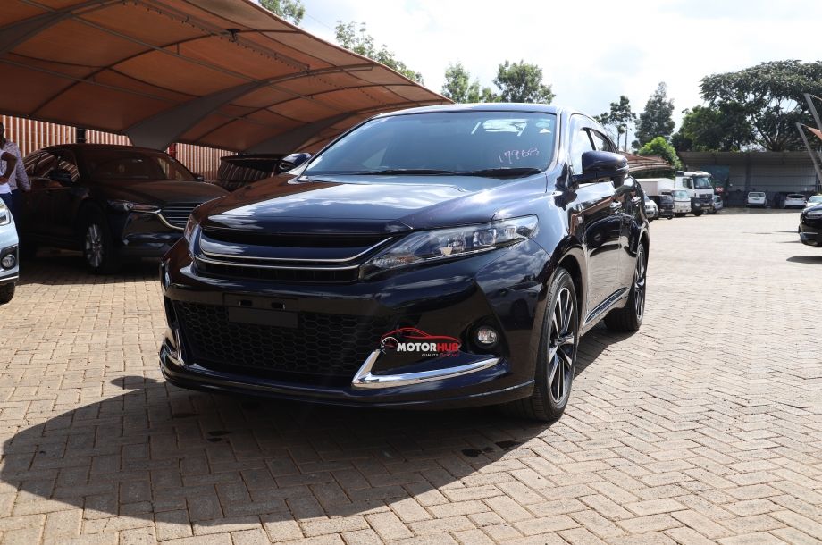 Toyota Harrier GS